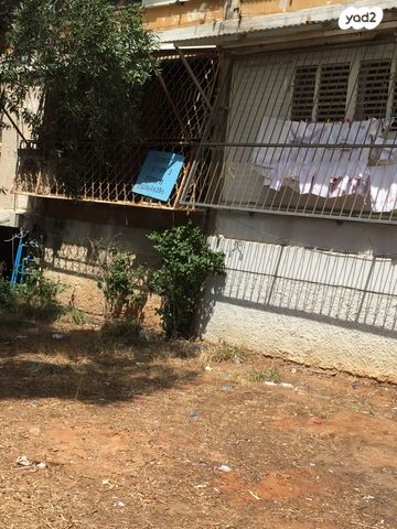 דירה, הרב עוזיאל 21, רמב"ם, חדרה