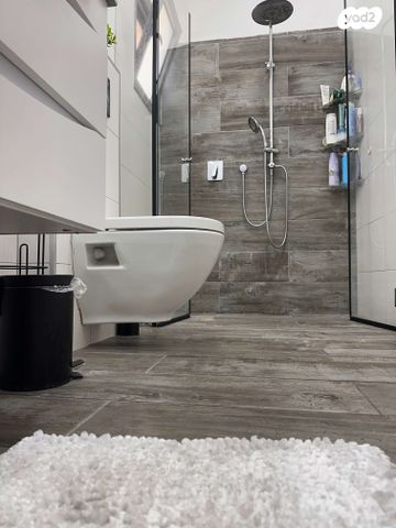 דירה, נעמי שמר 7, קרית אילון, חולון