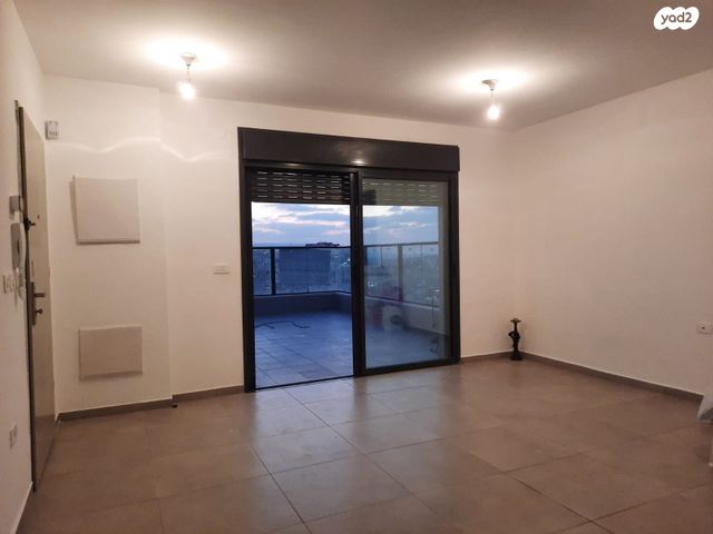 גג/ פנטהאוז, חצב 43, רכסים, רכסים