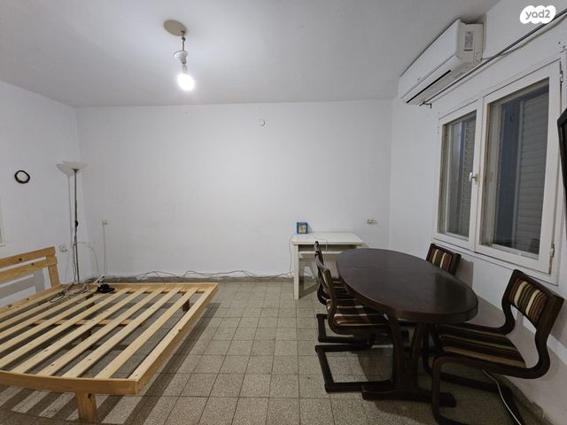 דירת גן, העליה 1, רמות מנשה, רמות מנשה