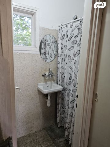 דירת גן, העליה 1, רמות מנשה, רמות מנשה