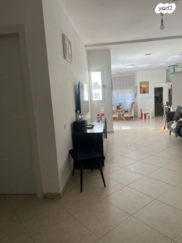 בית פרטי/ קוטג', יובל 1, קרית מנחם בגין, נתיבות