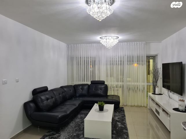 חזקיה המלך 40