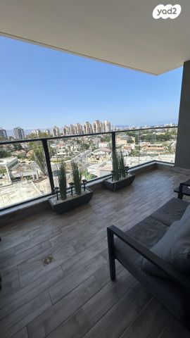 דירה, נעמי שמר 11, גלי ים, קרית ים