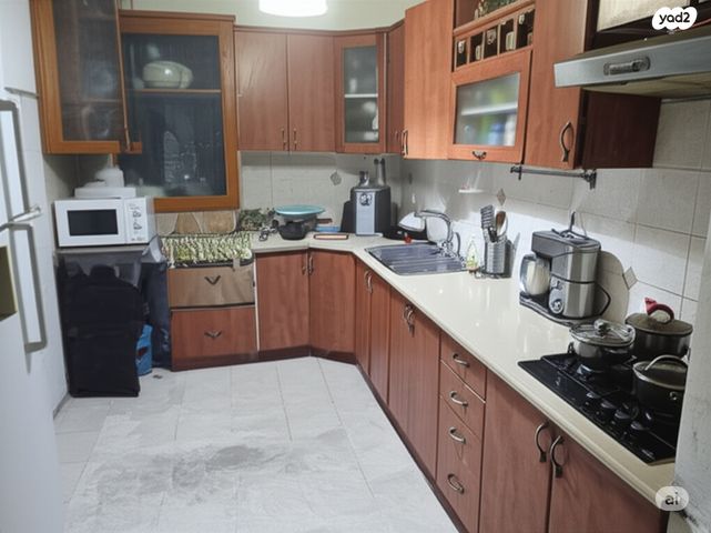 דירה, הרצל 9, מרכז מערבי, נס ציונה