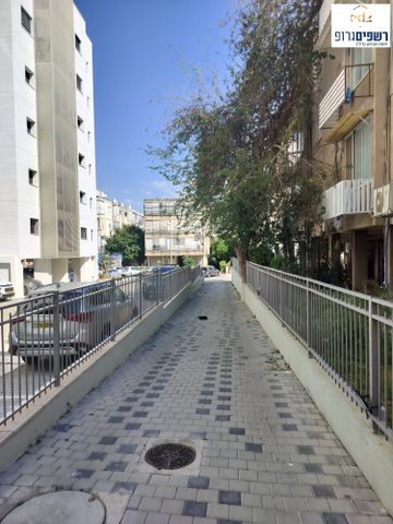 דירה, מרכז, כפר סבא