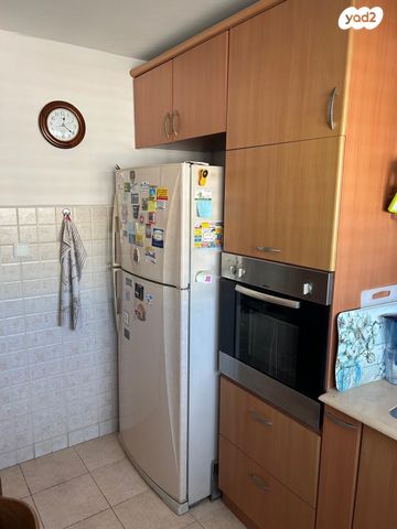 דירה, אלי כהן, רמת הנשיא, בת ים