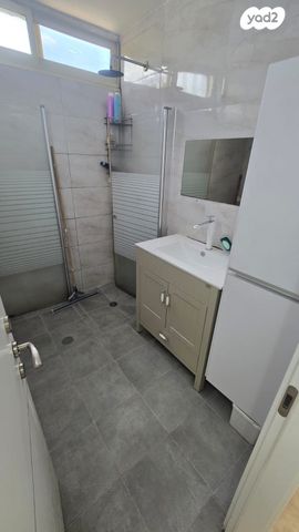 דירה, מאיר בר אילן 14, המרכז האזרחי, רמלה