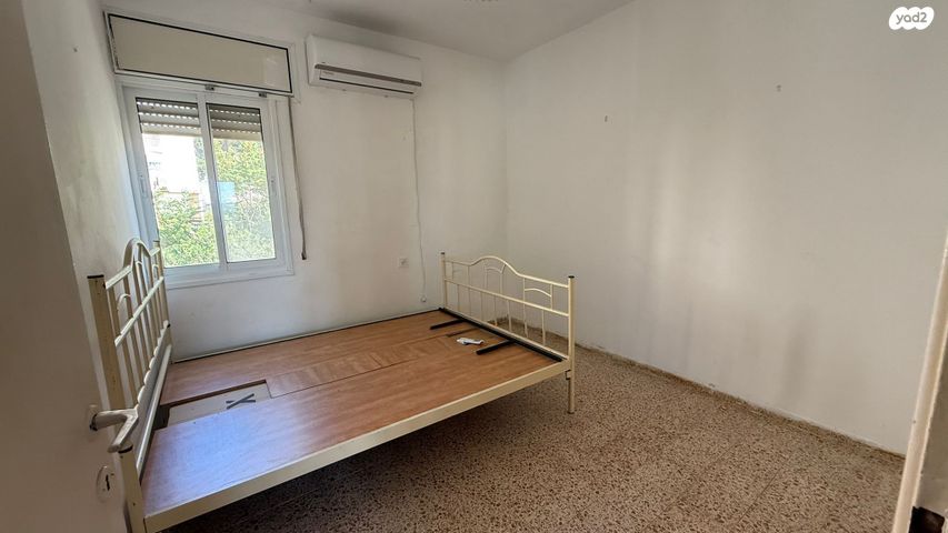 דירה, זלמן שז"ר 452, שכונה ותיקה - מרכז העיר, מעלות תרשיחא