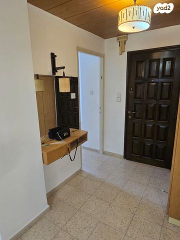 דירה, בית הכרם, רמת בית הכרם, ירושלים