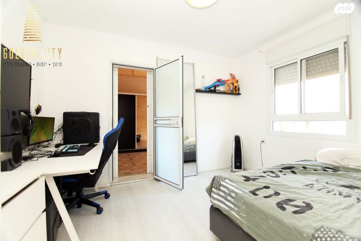 בית פרטי/ קוטג', החרמון 1, נתניה