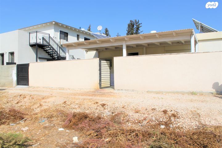 מגרשים, יחיא יצחק הלוי, ראש העין