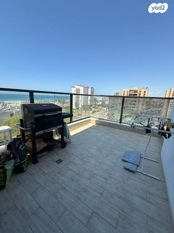 דירה, שדרות מח"ל 37, קרית חיים מערבית, חיפה