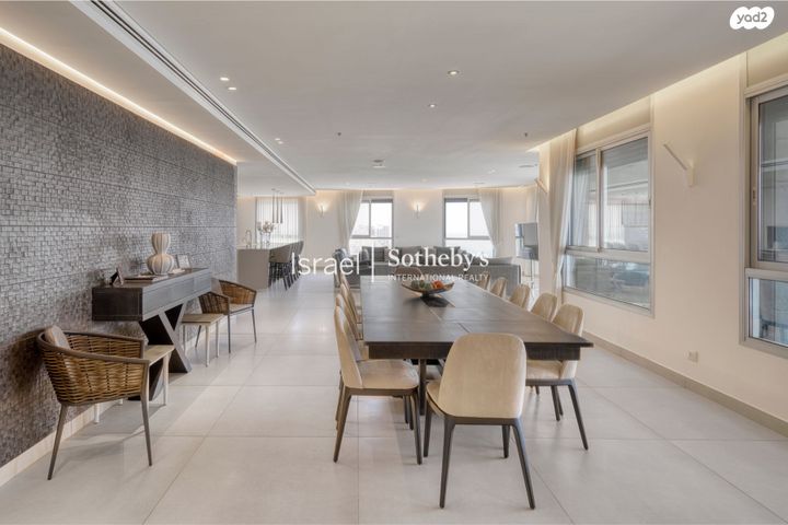 דירה, יוסף לפיד, גלי הים, נתניה