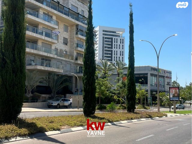 דירת גן, הדוגית, נאות רבין, יבנה