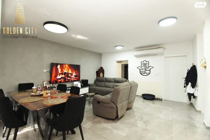 בית פרטי/ קוטג', החרמון 1, נתניה