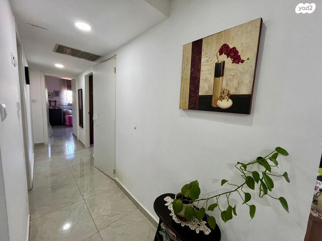 דירה, יובלים, נאות שמיר, רמלה