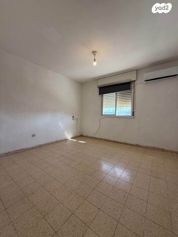 דירה, לוי אשכול, לב מוצקין, בנה ביתך, קרית מוצקין