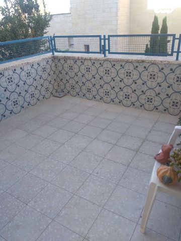 דירה, שלמה, פסגת זאב, ירושלים