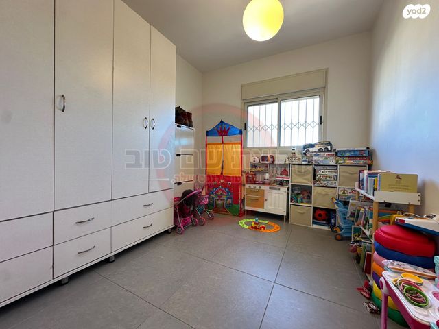 דירה, תרשיש, רובע יזרעאל סביוני העמק, עפולה