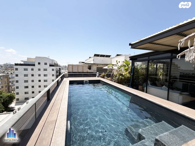 גג/ פנטהאוז, יהושע חנקין 35, אגרובנק, חולון