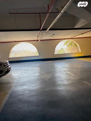 דירת גן, הרב מן ההר, חומת שמואל, הר חומה, ירושלים