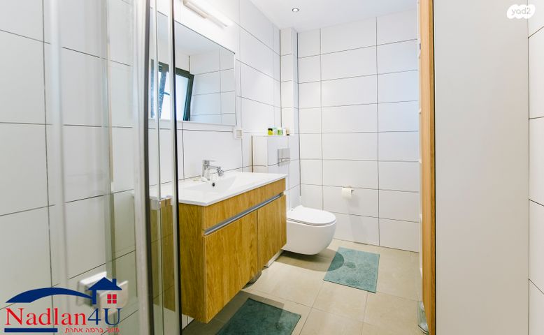 דירה, אבן גבירול, הרצליה