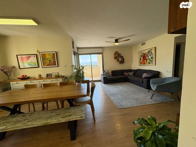 מגדל הלבנון 