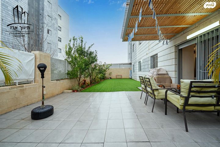 דירת גן, נאות שמיר, יבנה