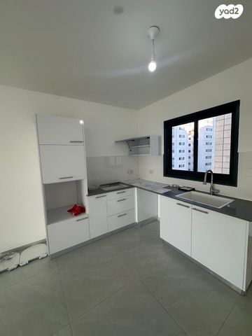 דירה, כרמי הנדיב, אחוזת רוטנר, קרית מלאכי