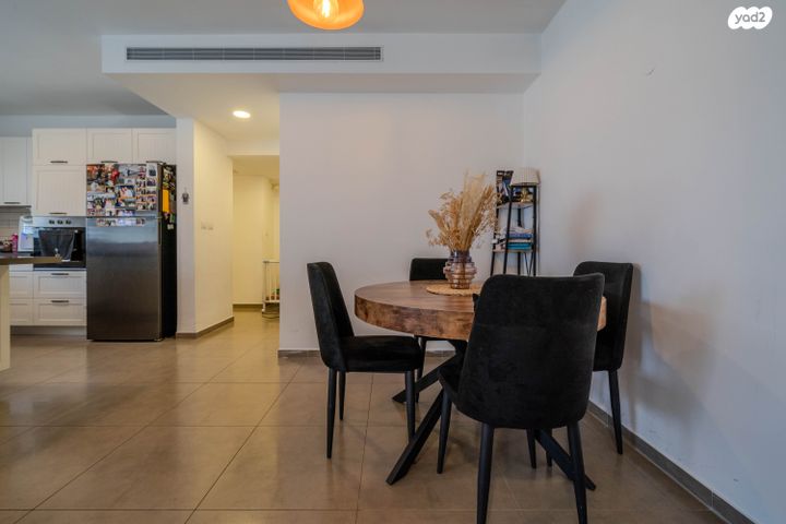 דירה, רובין 5, אבני חן, חריש