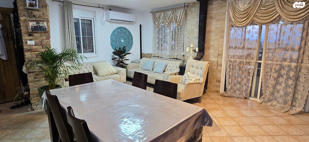 בית פרטי/ קוטג', נווה אורנים, צפת