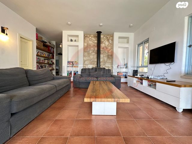 בית פרטי/ קוטג', עין דור, עין דור