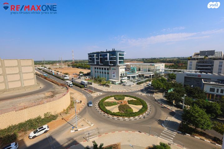 דירה, שלמה וחיה אנגל, כפר סבא הירוקה, כפר סבא