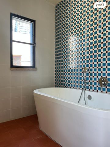 בית פרטי/ קוטג', סמטת החרמון 4, נווה צדק, תל אביב יפו