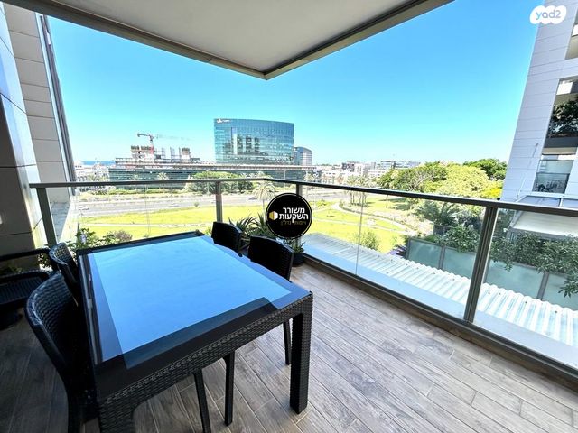 אריק איינשטיין 