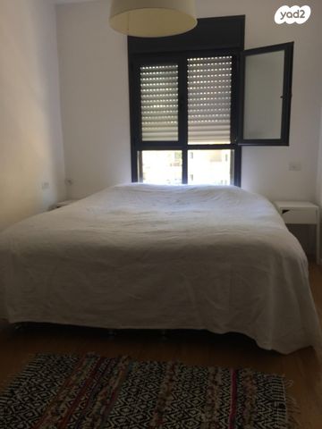 דופלקס, תל אביב יפו