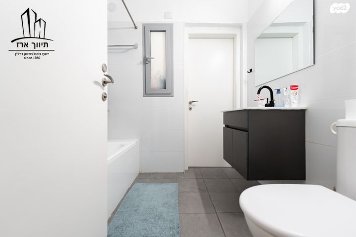 דירת גן, נאות שמיר, יבנה