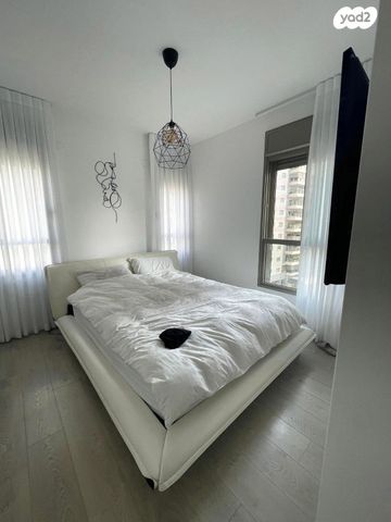 דירה, המפרש, נאות רבין, יבנה