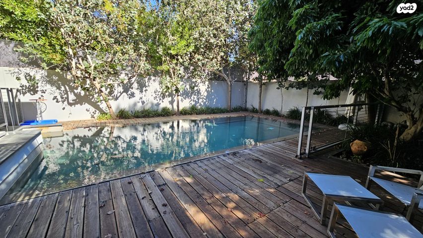 דו משפחתי, קרית יערים, רמת השרון