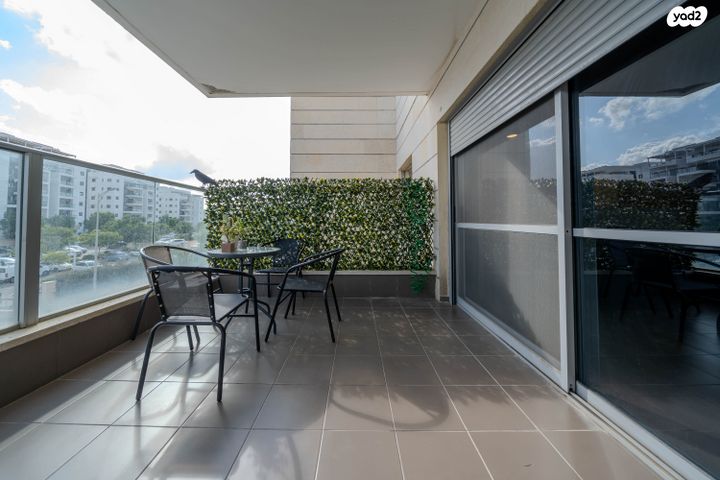 דירה, רובין 5, אבני חן, חריש