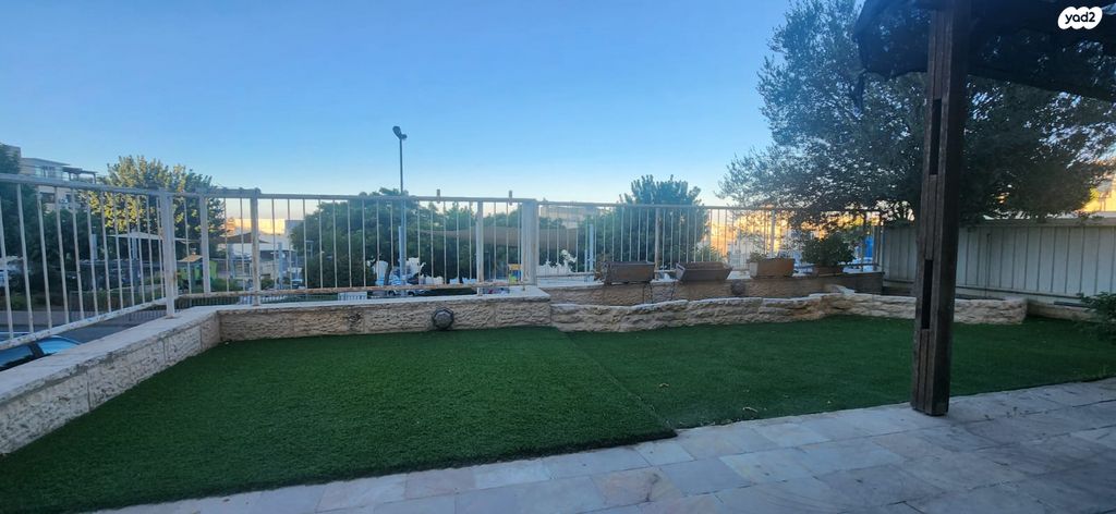 דירת גן, ירושלים