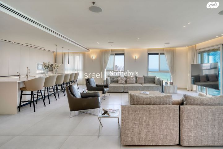 דירה, יוסף לפיד, גלי הים, נתניה