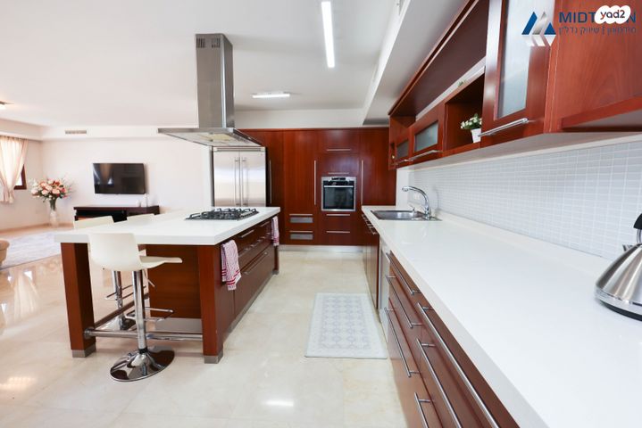 דופלקס, כפר סבא