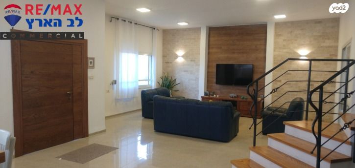 בית פרטי/ קוטג', מורן, ברקן