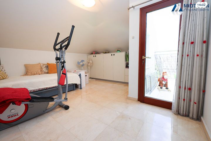 דופלקס, כפר סבא