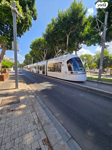 דירה, שדרות ירושלים 112, צהלון, שיכוני חסכון, תל אביב יפו