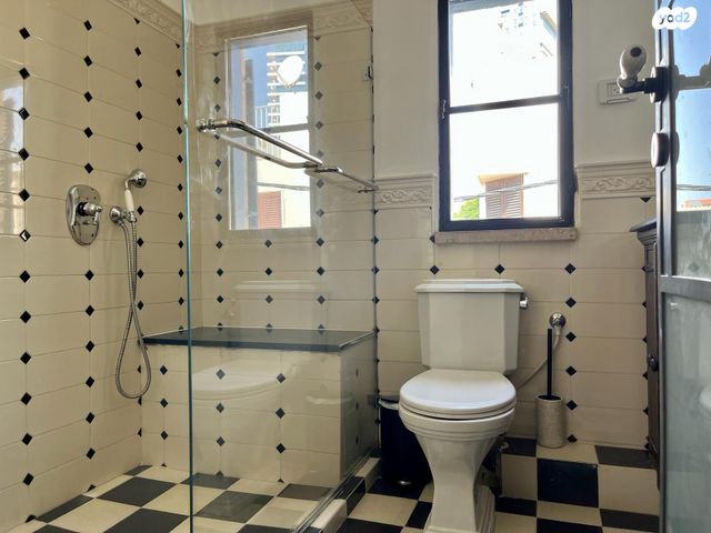 בית פרטי/ קוטג', סמטת החרמון 4, נווה צדק, תל אביב יפו