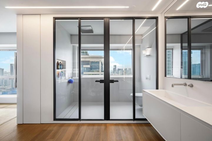 דירה, ניסים אלוני 17, צמרות איילון, פארק צמרת, תל אביב יפו