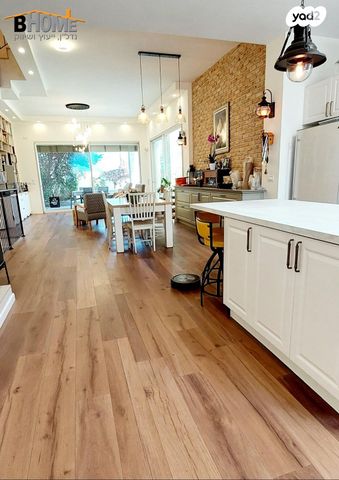 דו משפחתי, רמת אמיר, קדימה צורן